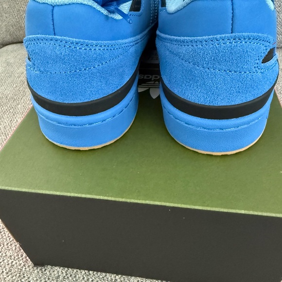 Adidas Forum low X Hebru Brantley Rocket - Picture 4 of 4